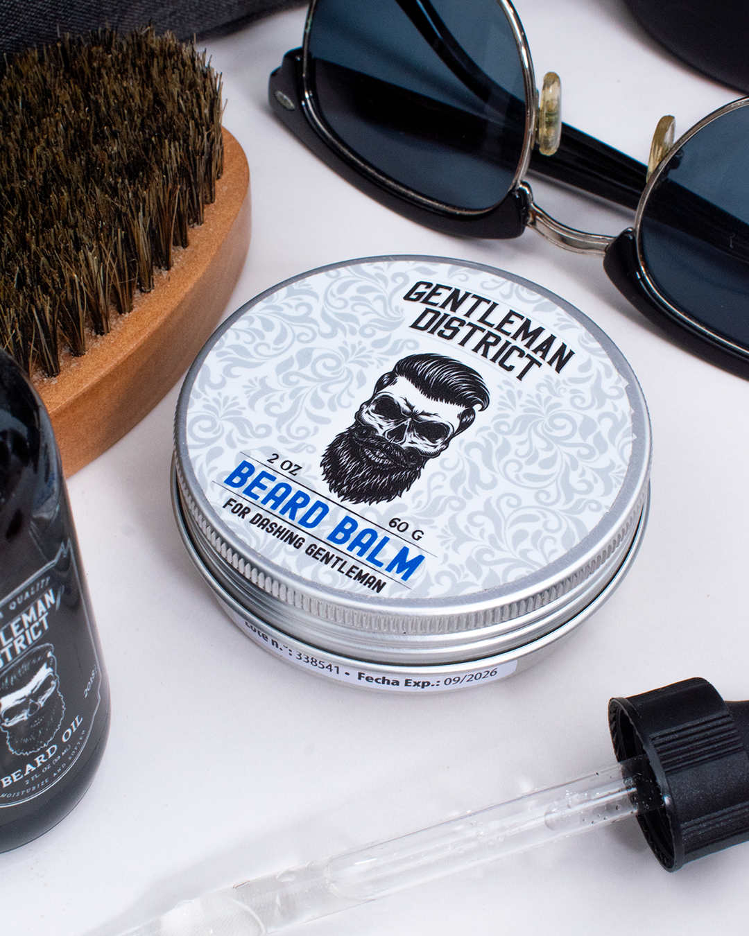 Gentleman District Cera de Barba 2 oz.
