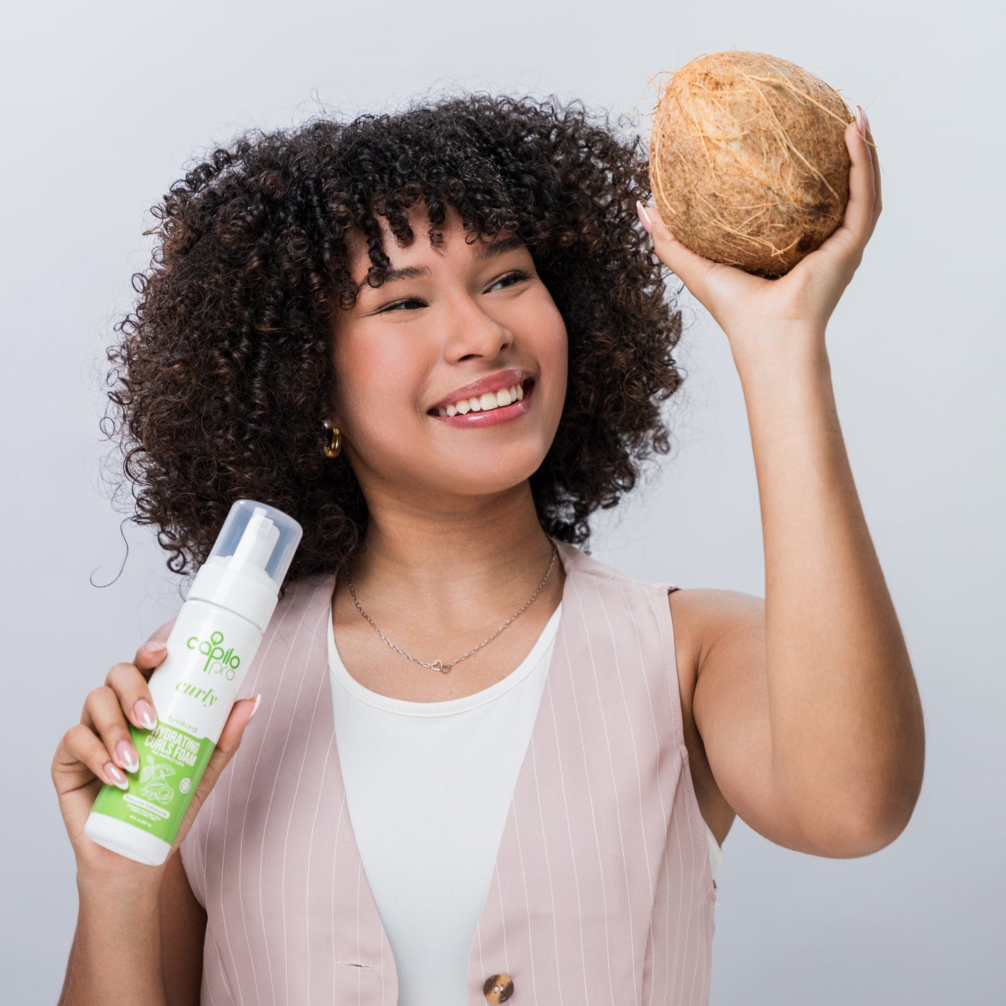 Capilo Pro Foam para Rizos B-Natural 8 oz.